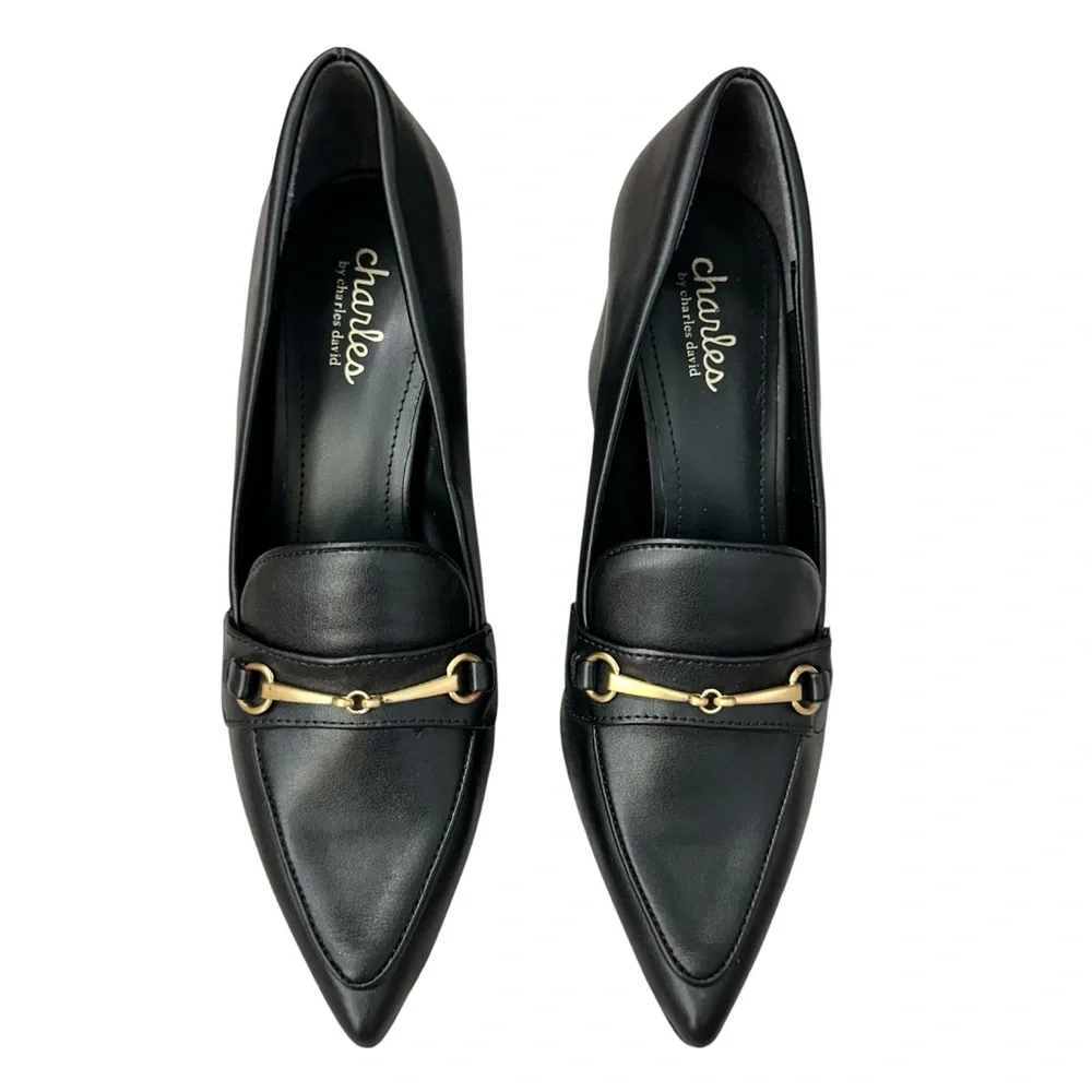 CHARLES DAVID Amity LoaferStyle BlockHeel Black Pump Gold Hardware PointedToe 9M